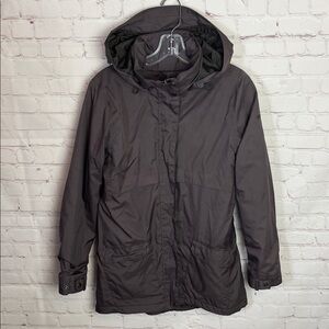 Columbia Omni Tech Hooded Jacket in Grey